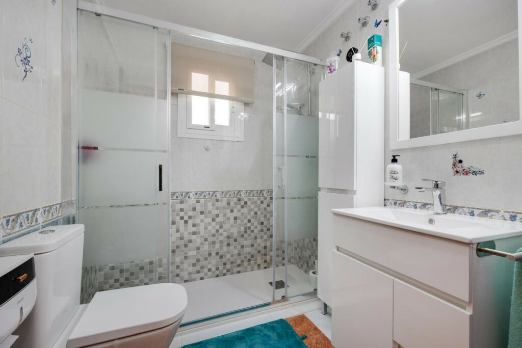 Middle Floor Apartment Guardamar del Segura Alicante - Bild 5
