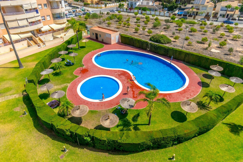 Middle Floor Apartment Campoamor Alicante - zdjęcie 6
