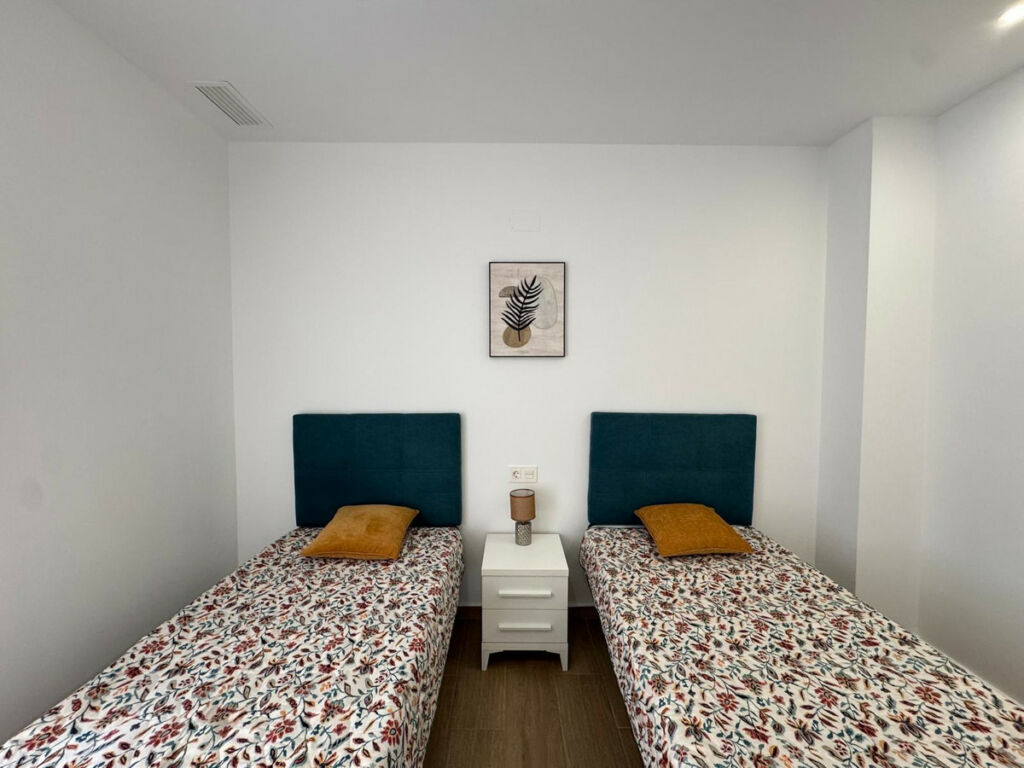 Middle Floor Apartment Torrevieja Alicante - Bild 6