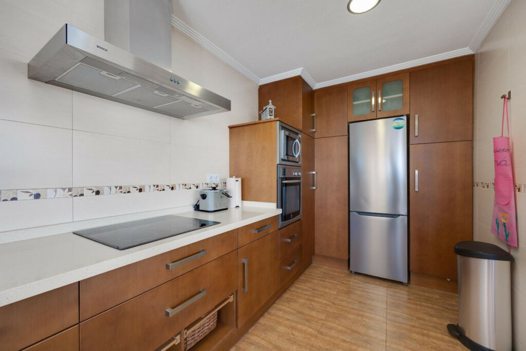 Middle Floor Apartment Torrevieja Alicante - zdjęcie 6