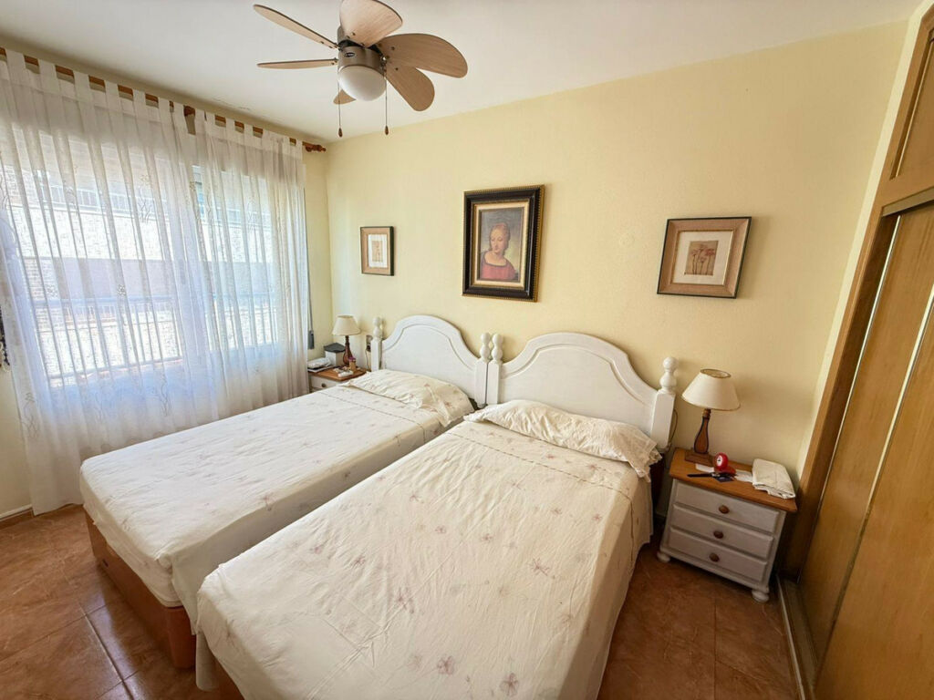 Middle Floor Apartment Playa Del Cura Alicante - Bild 7