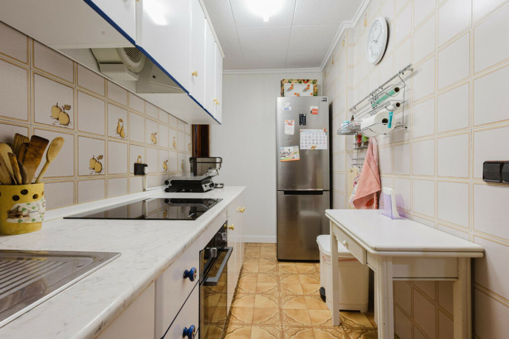 Middle Floor Apartment Torrevieja Alicante - zdjęcie 7