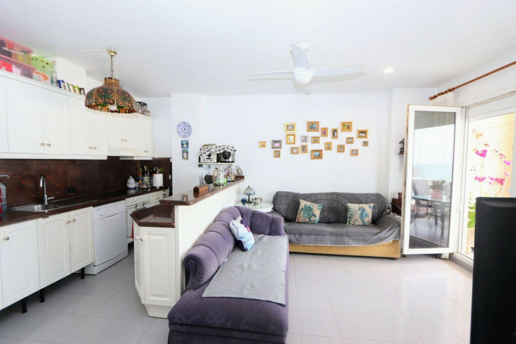 Middle Floor Apartment Playa Flamenca Alicante - zdjęcie 8