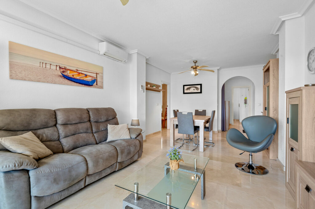 Middle Floor Apartment Playa Flamenca Alicante - Bild 8