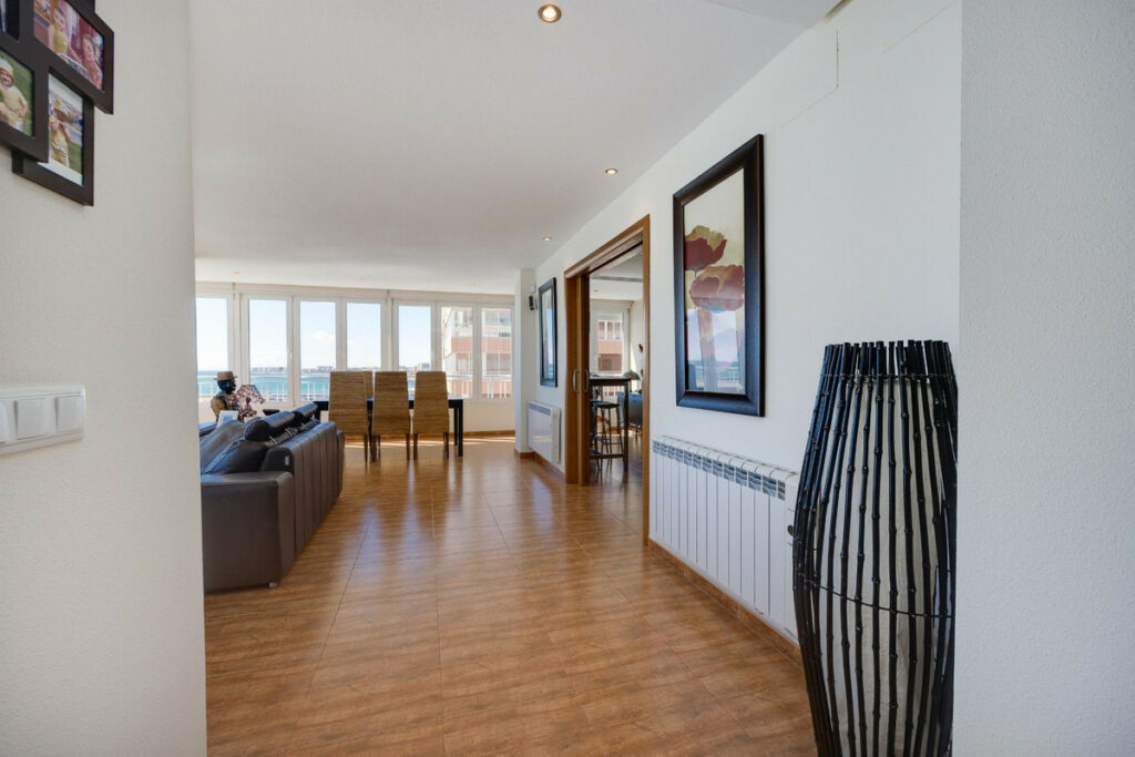 Middle Floor Apartment Torrevieja Alicante - zdjęcie 8