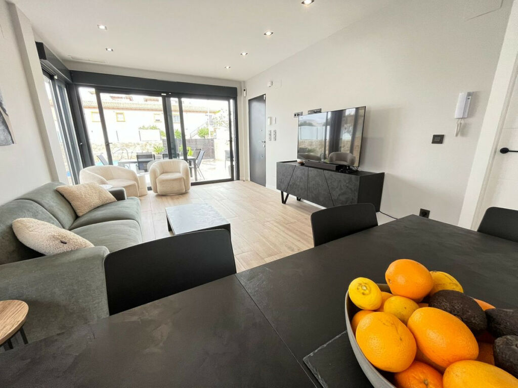 Detached Villa Punta Prima Alicante - zdjęcie 8