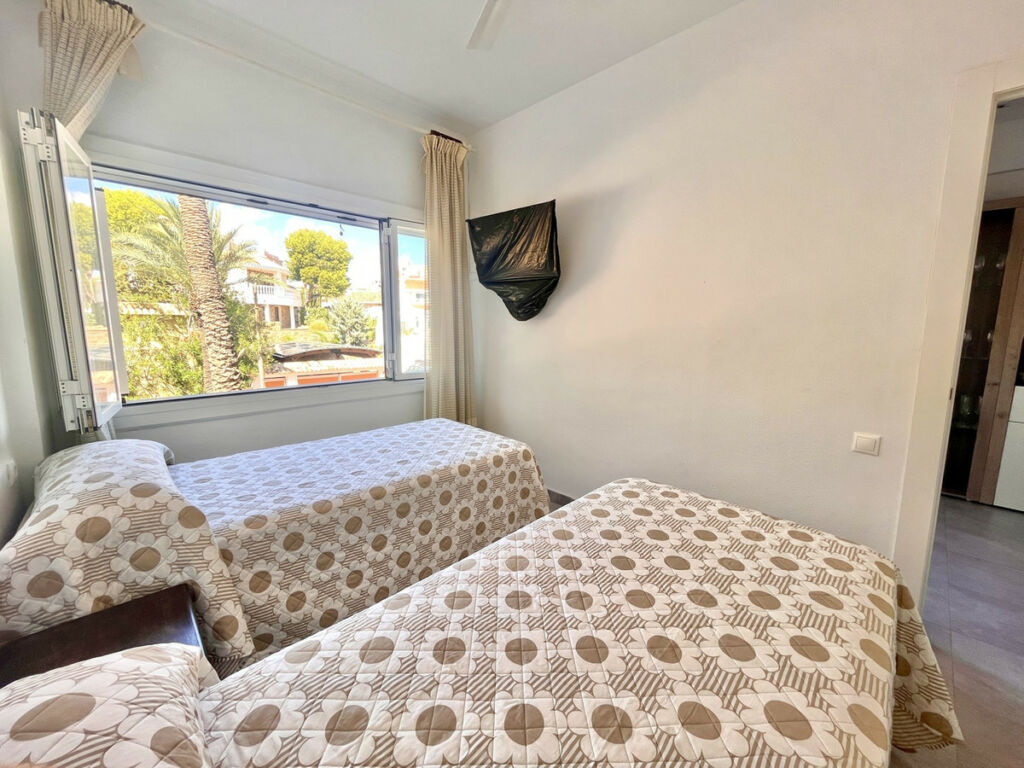 Middle Floor Apartment La Zenia Alicante - Bild 9