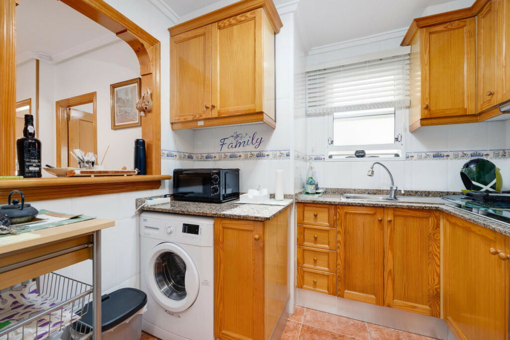 Middle Floor Apartment Guardamar del Segura Alicante - Bild 9