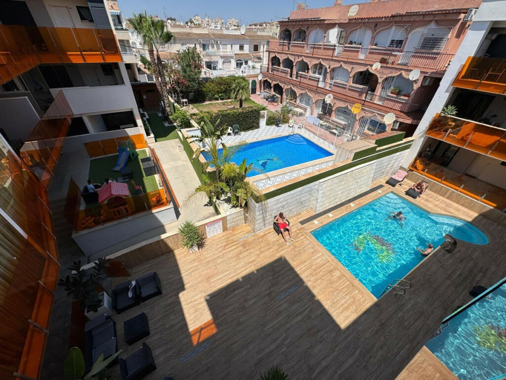 Middle Floor Apartment Torrevieja Alicante - Bild 9