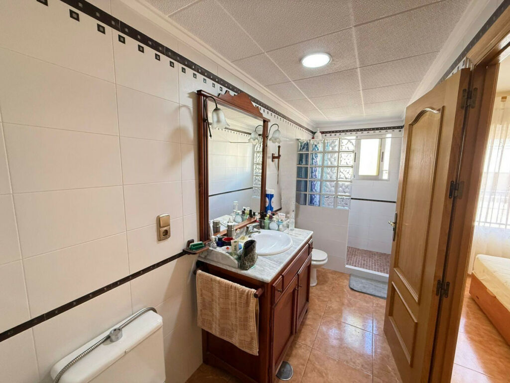 Middle Floor Apartment Playa Del Cura Alicante - Bild 9