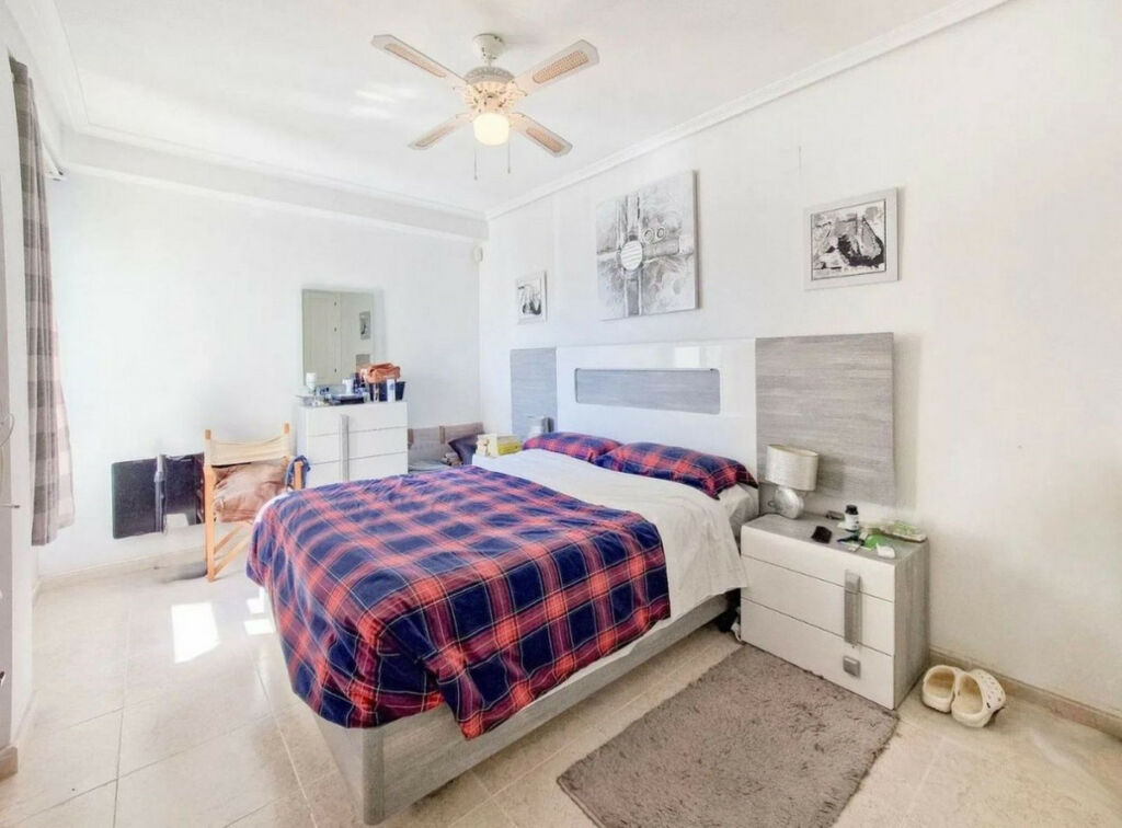 Middle Floor Apartment Villamartin Alicante - Bild 9