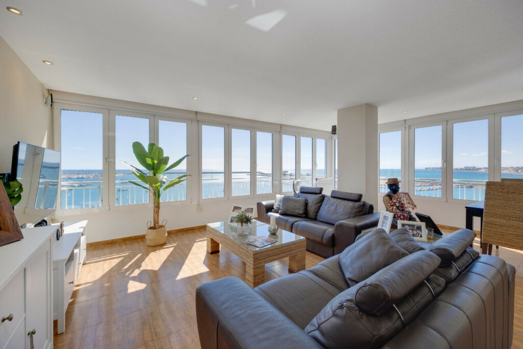 Middle Floor Apartment Torrevieja Alicante - zdjęcie 9