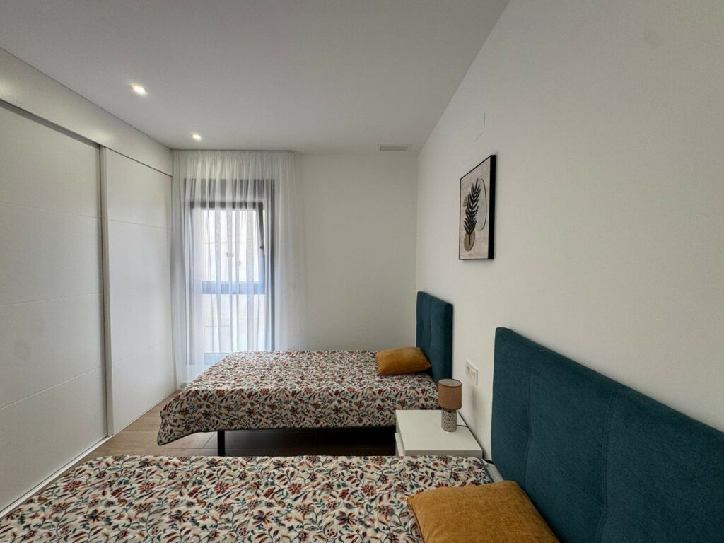 Middle Floor Apartment Torrevieja Alicante - Bild 9