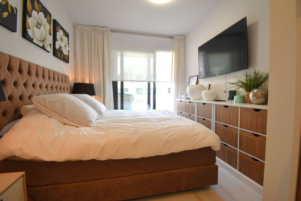 Middle Floor Apartment Playa Flamenca Alicante - zdjęcie 9